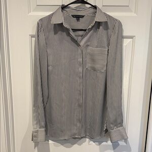 Brooks Brothers Women’s Black and White Long Sleeve Blouse-Beautiful Material